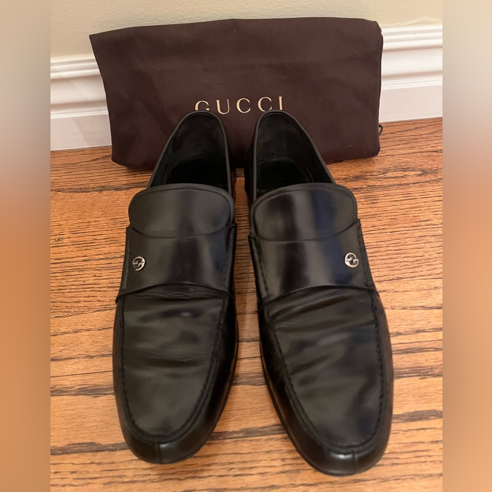 Gucci Men's Black Leather Slip-On Loafers - Picture 3 of 12